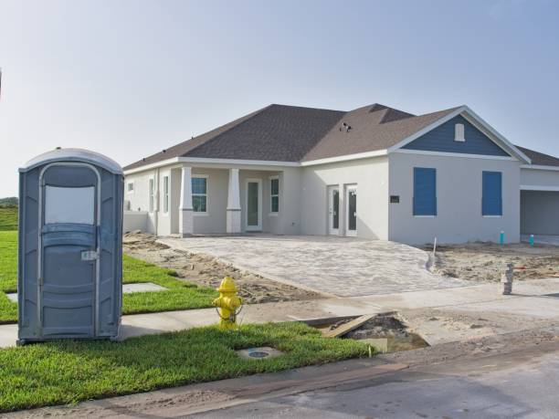 Best Portable restroom trailer rental  in Montgomery, MN